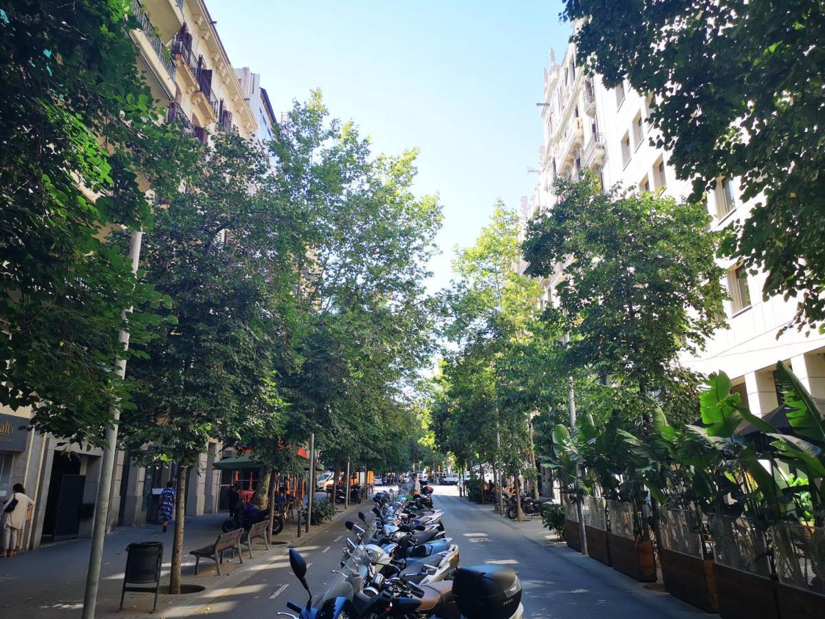 Aparteasy - Eixample Center Barcelona Exterior photo
